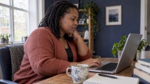 Open Voting vs Paid Voting: Which Fits Your Awards?